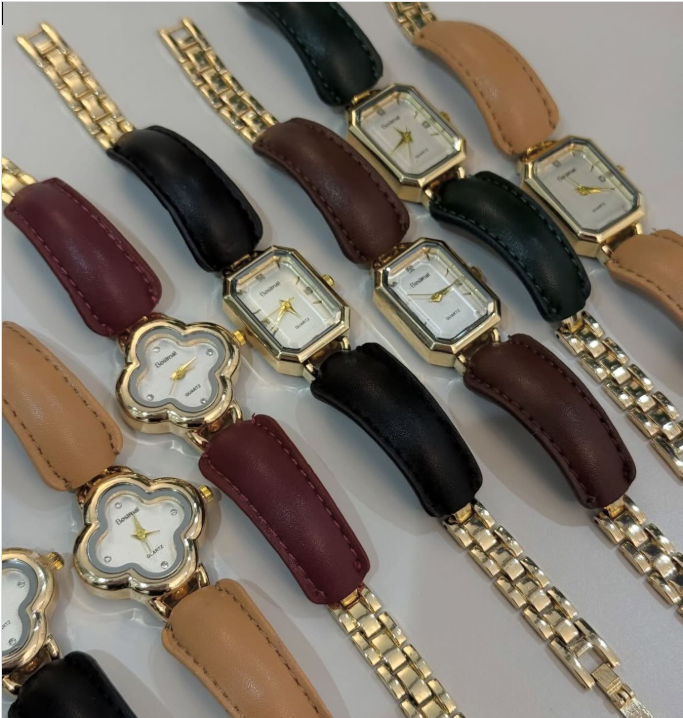 Vintage Style Quartz Watch with Genuine Leather Strap For Women