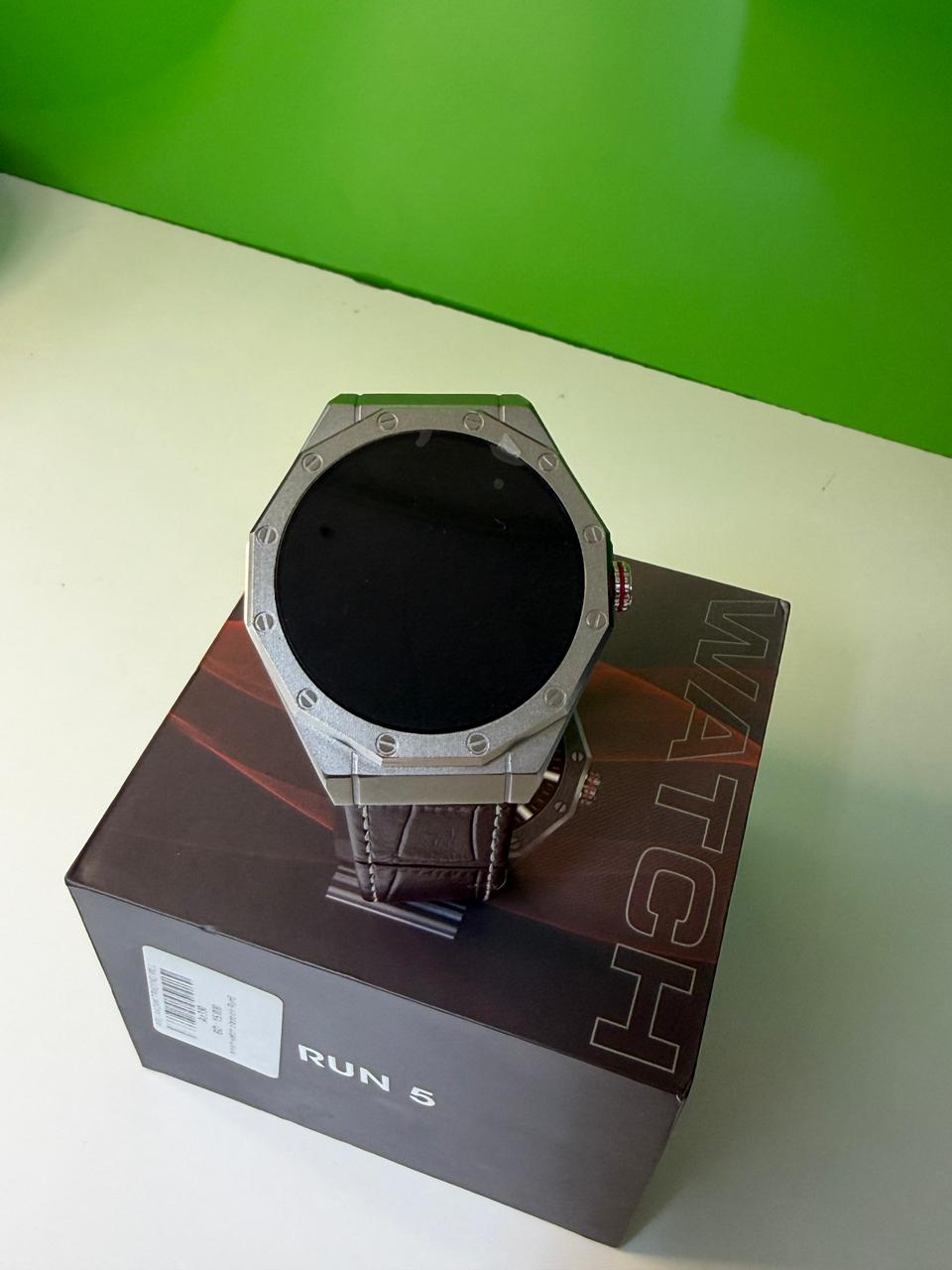 Clasico Smart Watch Run 5